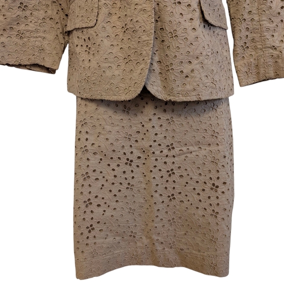 TALBOTS Eyelet Skirt Jacket Suit Tan Neutral Business Polished Set 12 - Picture 10 of 16